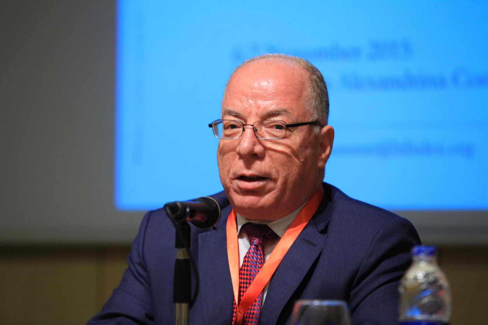 «النمنم» يفتتح معرض «رؤية» لزوجات الدبلوماسيين المصريين